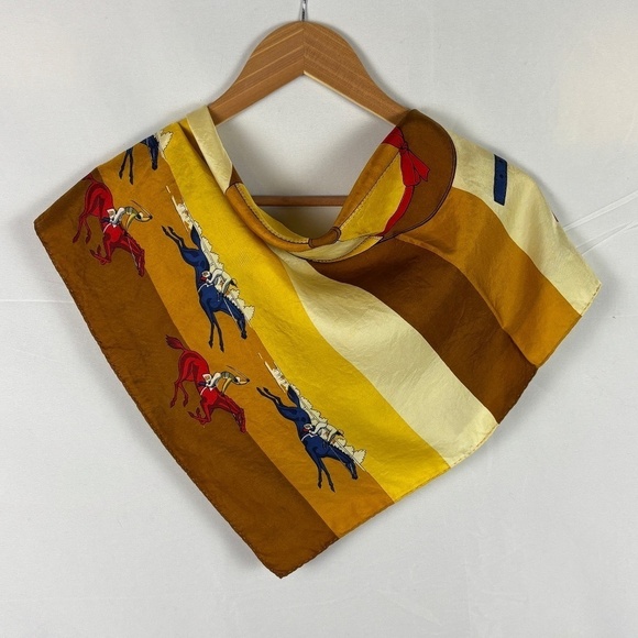 VTG Leo Cerruti CXIII Scarf Equestrian Polo Horse Scarf 100% Silk 26" X 26" FLAW - Picture 3 of 9
